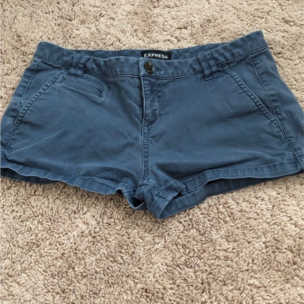 Express size 0 shorts